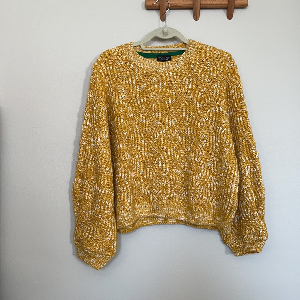 TOPSHOP Swirl Tuck Sweater - Picture 3 of 5